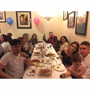 Meet your Posher, Rene